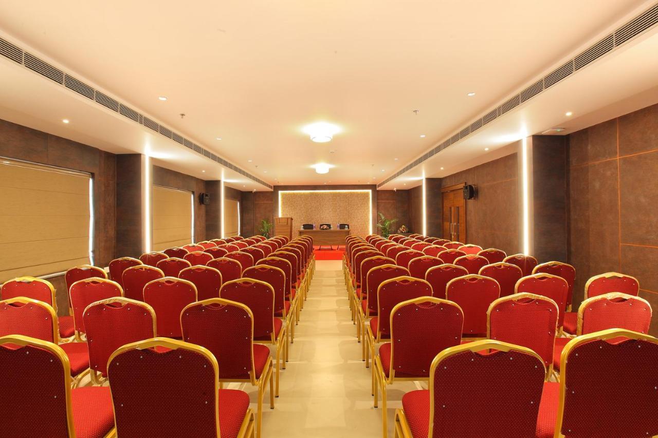 Hotel Maria Park Muvattupuzha Εξωτερικό φωτογραφία