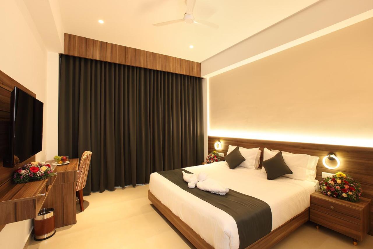Hotel Maria Park Muvattupuzha Εξωτερικό φωτογραφία